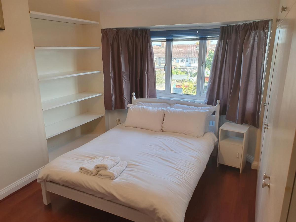 Elegant House 10 Minutes Walk To Wembley Stadium Villa London Exteriör bild